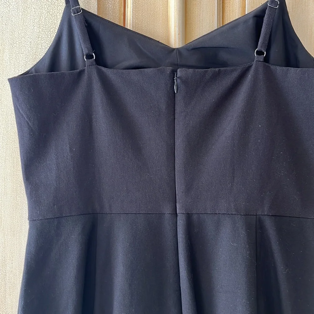Banana Republic LBD black dress spaghetti straps-NWT-size 6 - Picture 4 of 5